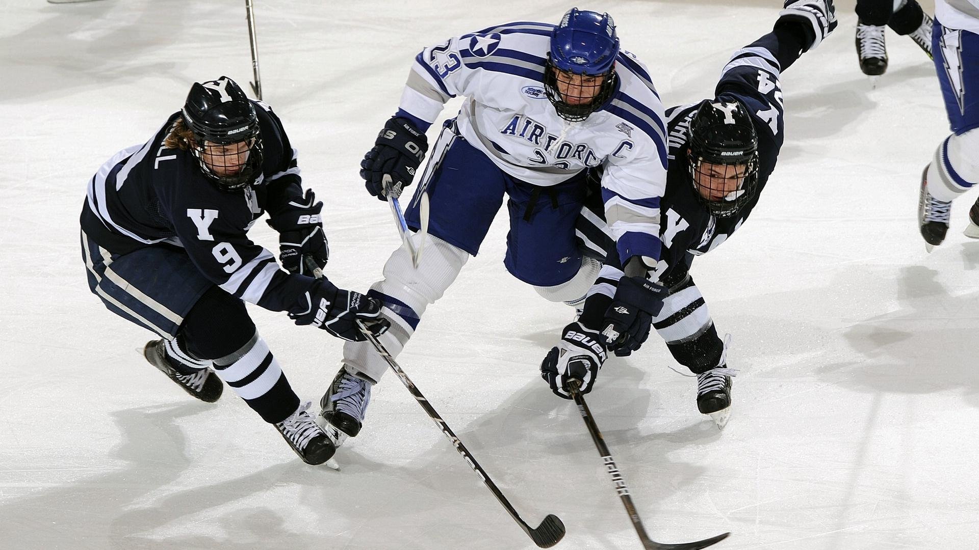 中超裁判组工作效率提升明显，中超裁判员